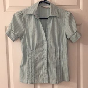 Worthington stretch button down blouse